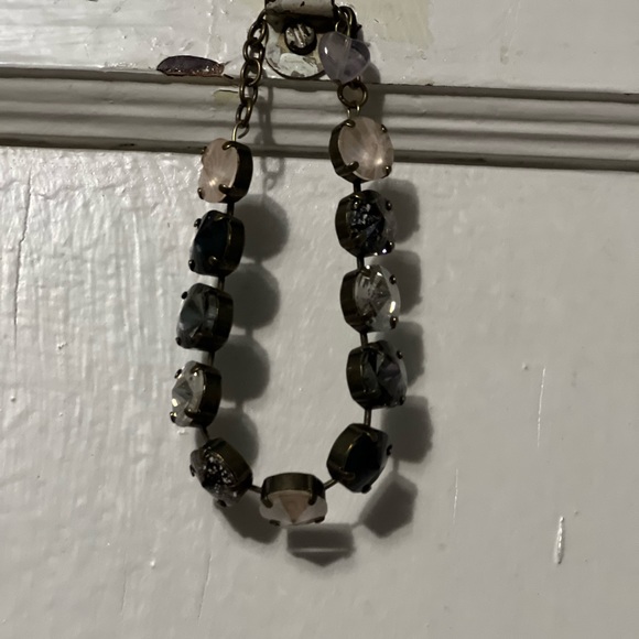 Swarovski crystals. - Picture 7 of 8